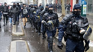 Sicherheitsberatungen: Castex versichert Polizei "volle Unterstützung"