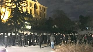 Polis Boğaziçi Üniversitesi'ne girdi