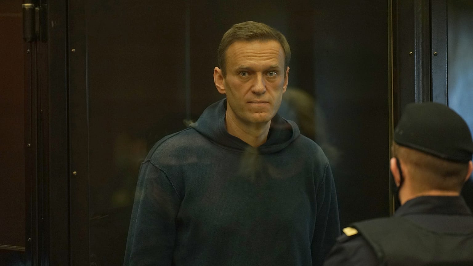 Алексей Навальный в суде.