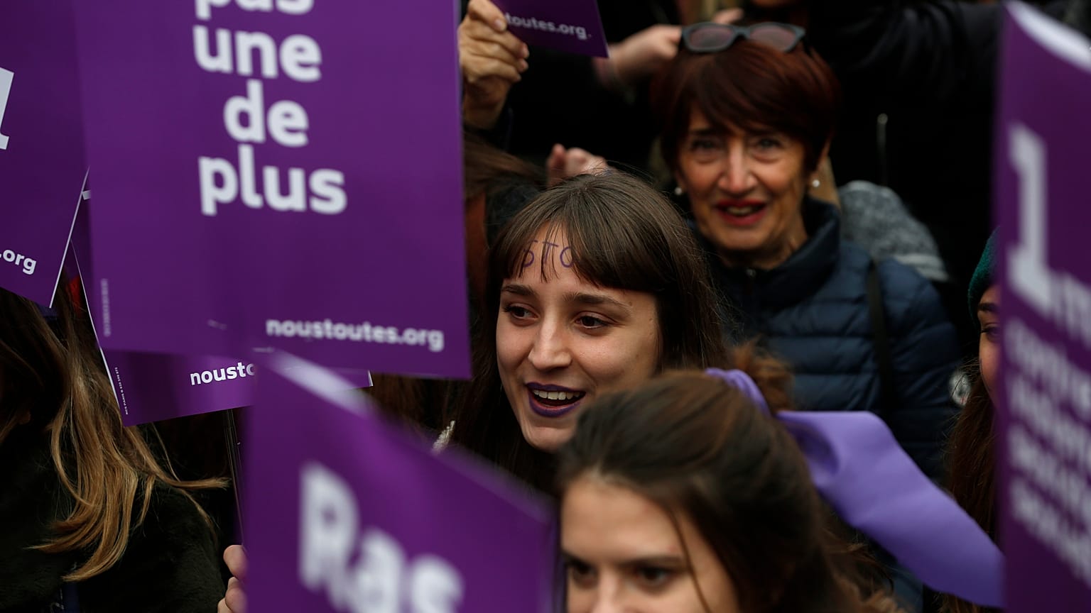 Baisse des féminicides en 2020 en France, mais pas des violences conjugales