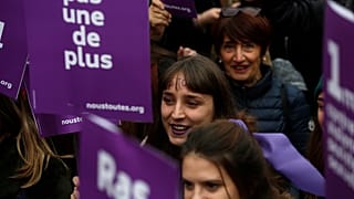 Baisse des féminicides en 2020 en France, mais pas des violences conjugales