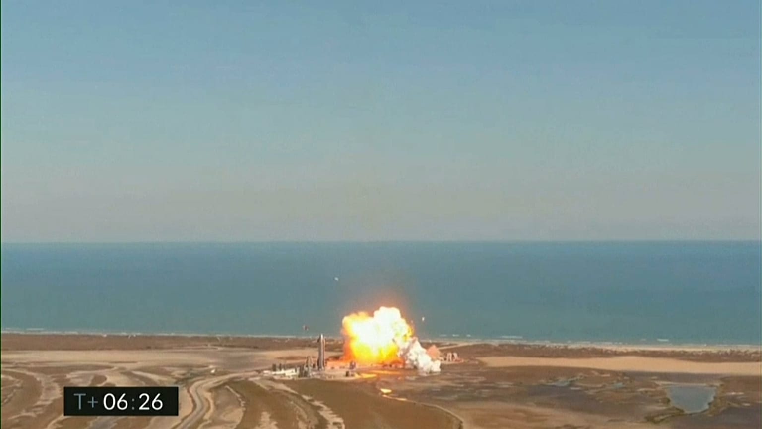 Starship Илона Маска взорвался при посадке во второй раз подряд 