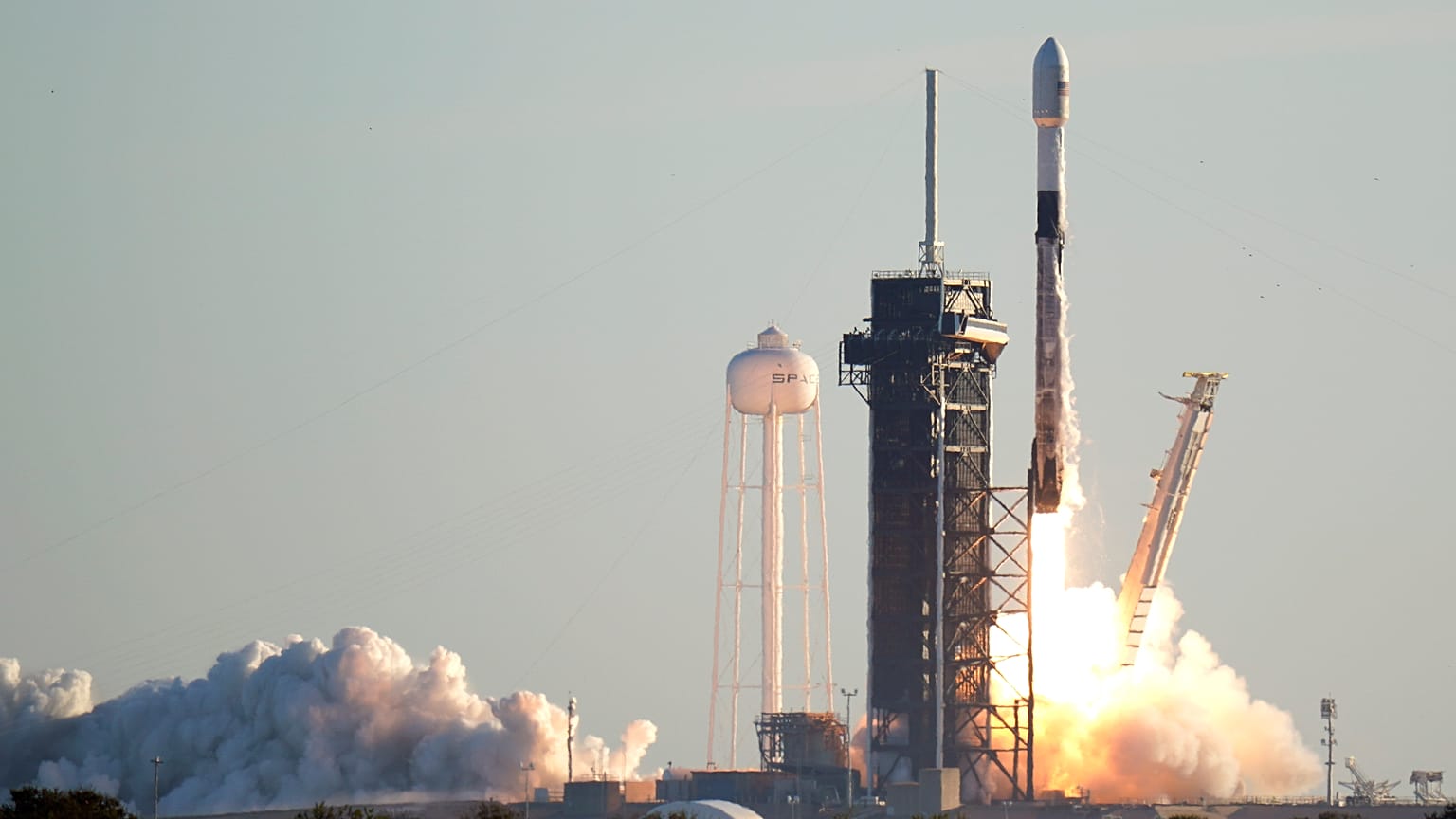 FILE PHOTO - SPACEX