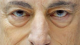 Mario Draghi o el hombre que tiene la misión de salvar a Italia