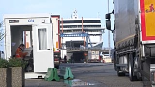 Porto de Cherbourg, França