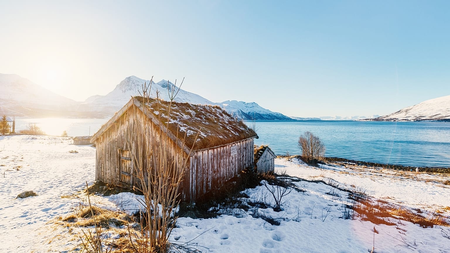 A log cabin doubles up as a home office in Norway