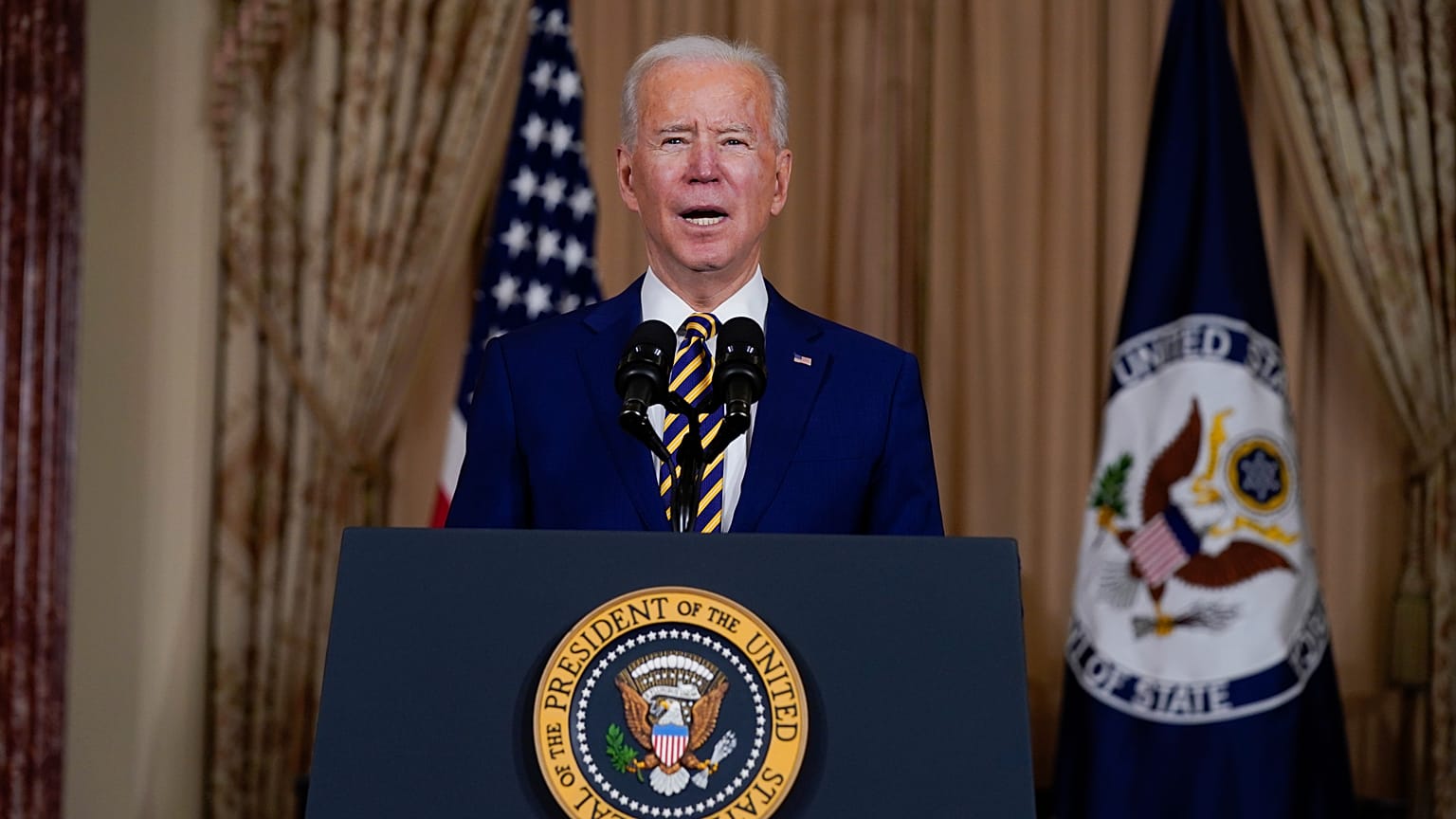 Joe Biden diz que os EUA estão de volta