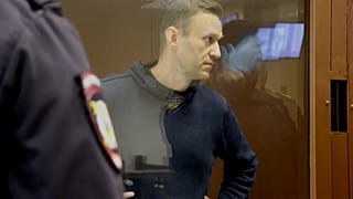 Navalnij ismét bíróságon, ezúttal rágalmazással vádolják