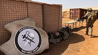 شعار العمليات الخاصة بقيادة فرنسا لفرقة عمل برخان الجديدة تاكوبا