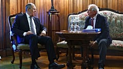 Foto de la reunión entre Lavrov y Borrell distribuida por el Ministerio de Exteriores de Rusia. 