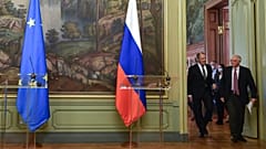 Chefdiplomaten unter sich: Während Lawrow und Borrell sprachen, erging die Ausweisung an die drei Diplomaten