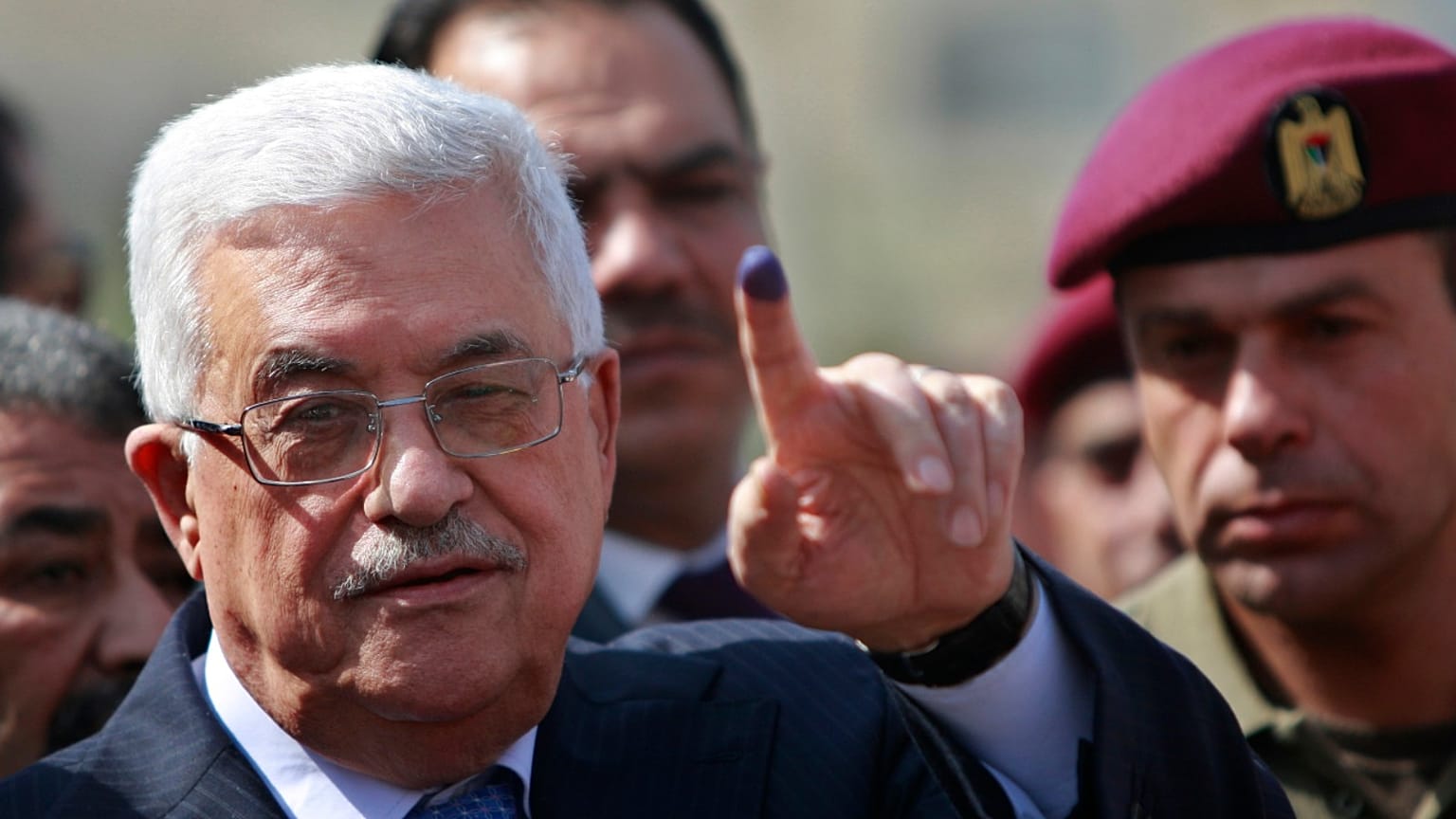 صورة أرشيفية للرئيس الفلسطيني محمود عباس