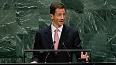  Foto de archivo: El príncipe Alois de Liechtenstein se dirige a la 74ª sesión de la Asamblea General de las Naciones Unidas en 2019