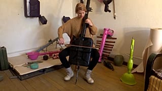 Musik statt Krieg: Ein Orchester aus Waffen
