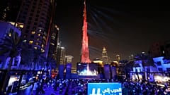 الإمارات تحتفل بوصول مسبار الأمل لمدار كوكب المريخ