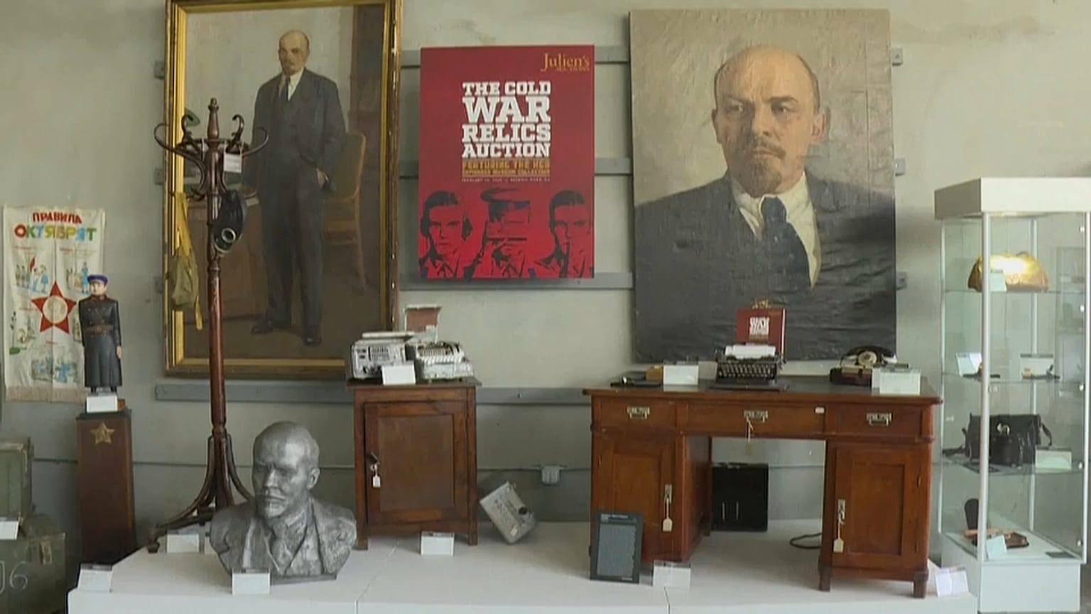 Des gadgets d'espions du KGB aux enchères