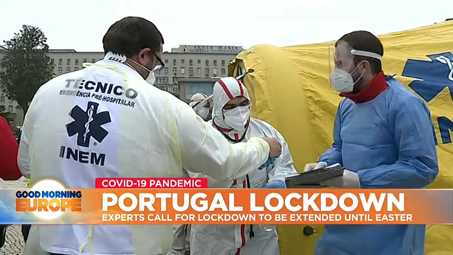 Health workers outside tent in Lisbon