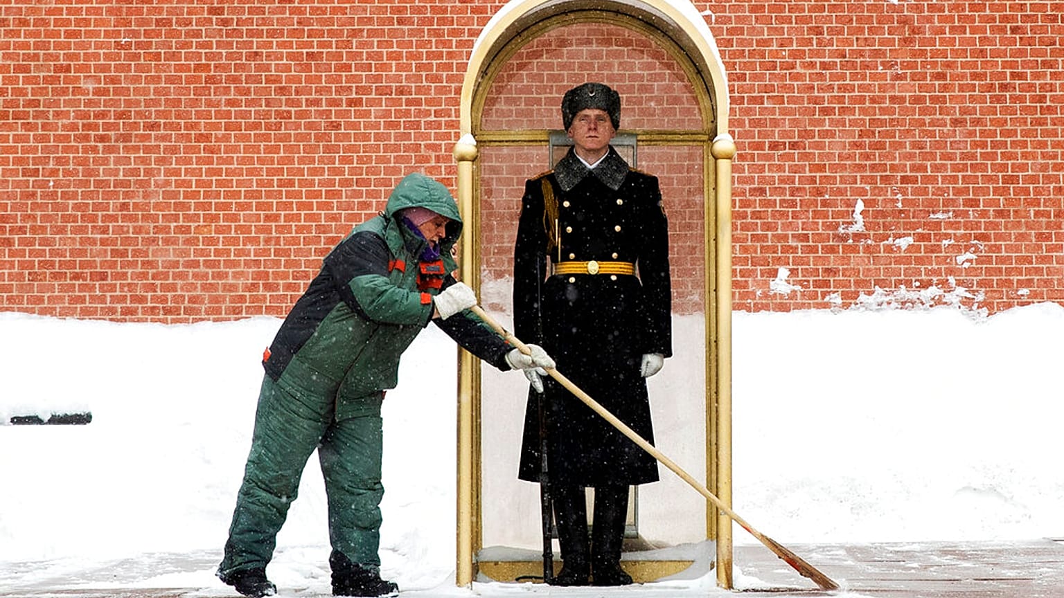 El frío extremo y nevadas regresan para instalarse todo el fin se semana en Rusia y Francia