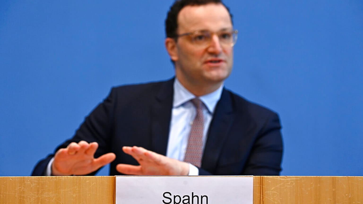 Almanya Sağlık Bakanı Jens Spahn.
