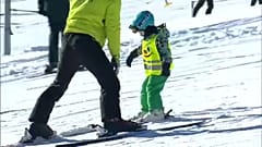 Tömegek lepték el a sípályákat Lengyelországban.