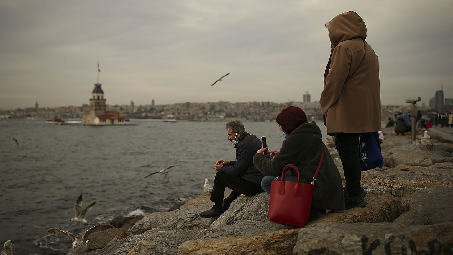 Türkiye'de 14 Şubat'ta 6 bin 287 yeni Covid-19 vakası tespit edildi