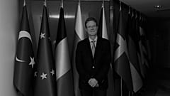Nikolaus MEYER-LANDRUT