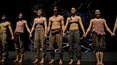 Piste d'Azur circus school performers performing "Parallele 26"