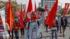 Myanmar'da darbe karşıtı gösteriler devam ediyor 