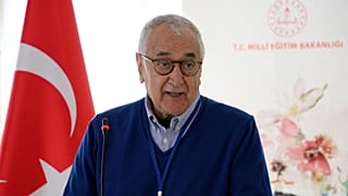 Doğan Cüceloğlu hayatını kaybetti