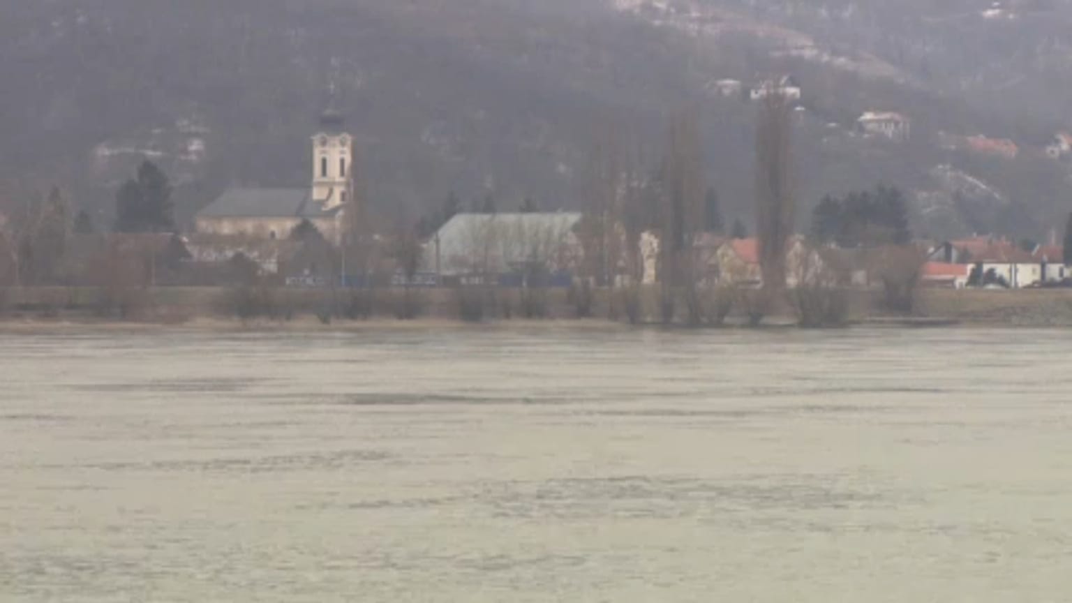 L'impatto ambientale sulle opere per ampliare la navigabilità del Danubio