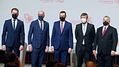 A V4-országok vezetői és Charles Michel, az Európai Tanács elnöke Krakkóban