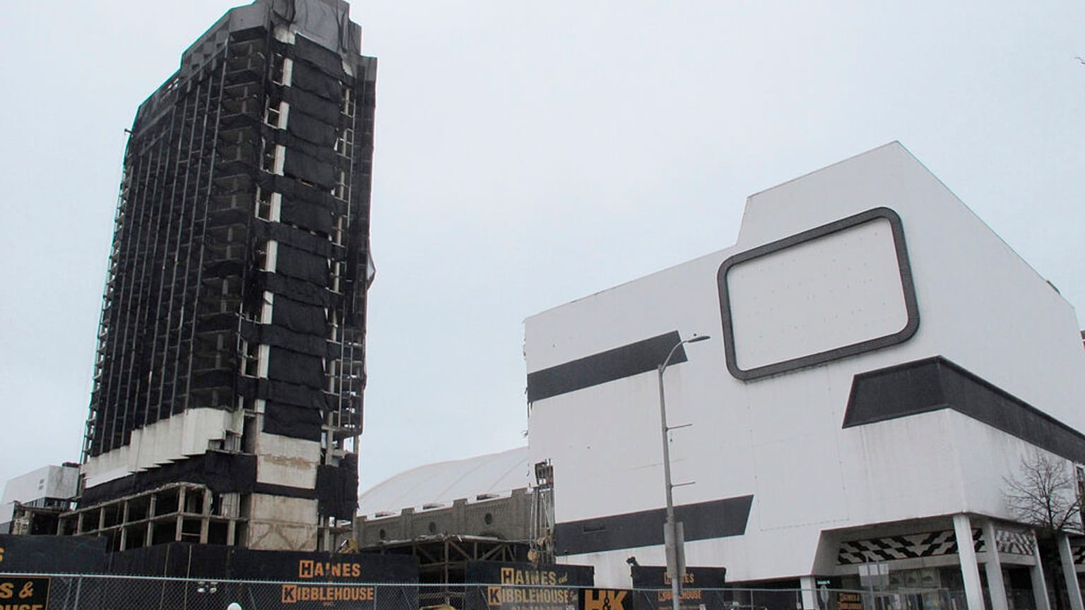 Gebäude des ehemaligen Trump Plaza Casino in Atlantic City, N.J., am Tag vor der Sprengung, 16.02.2021
