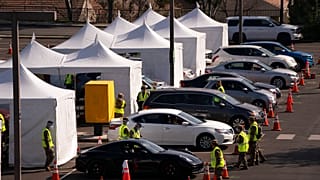 Oltóközpont Kalforniában