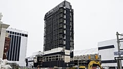 ΗΠΑ: Κατεδαφίστηκε το «Trump Plaza Hotel and Casino»