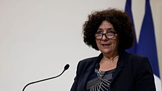وزير التعليم العالي الفرنسية فريدريك فيدال تتحدث خلال مؤتمر صحفي في باريس، 14 يناير 2021