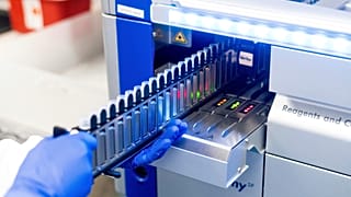 virus lab