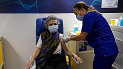 Greece vaccination