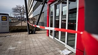 Three people were injured after a parcel exploded at the Lidl supermarket headquarters in Neckarsulm on Wednesday.