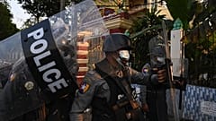 Myanmar'da darbe sonrası eylemlerde kan aktı