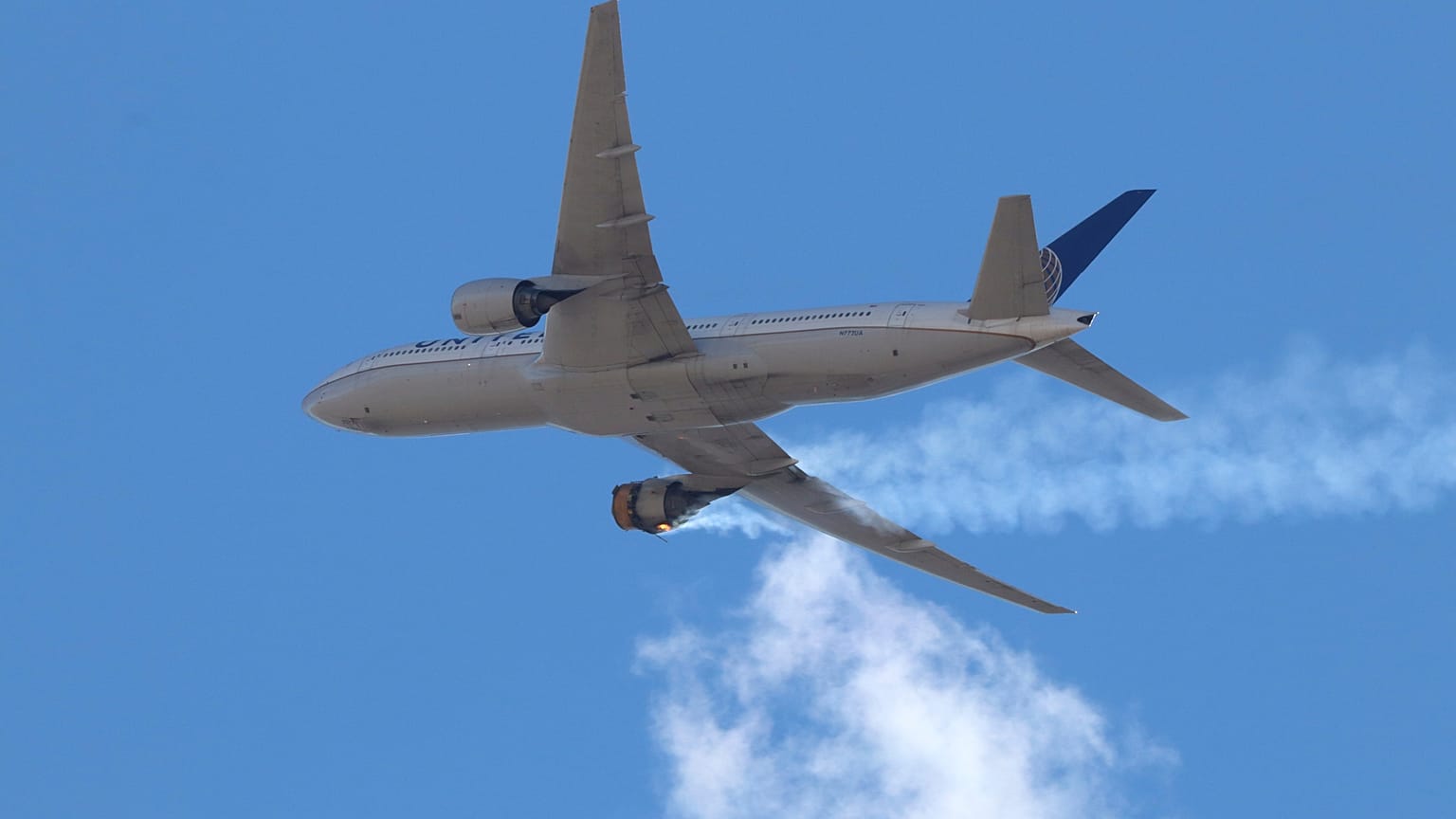 United Airlines Flight 328 approaching Denver International Airport, after experiencing "a right-engine failure" shortly after takeoff from Denver.