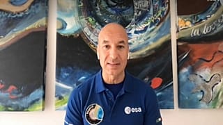 In collegamento con Euronews, l'astronauta italiano Luca Parmitano