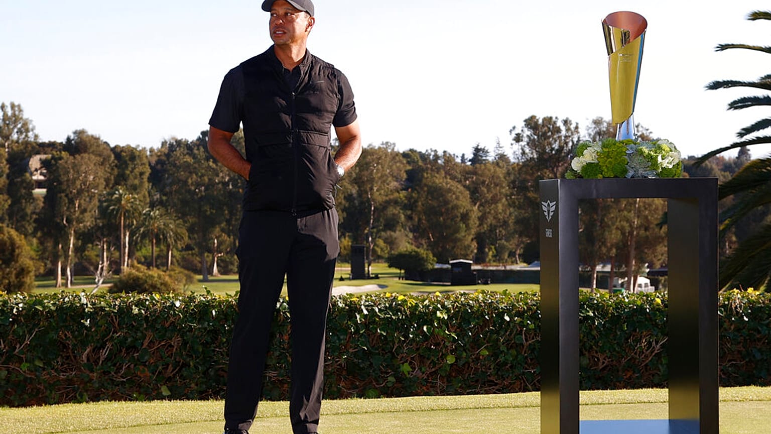 Tiger Woods lors de la remise de prix du tournoi Genesis Invitational à Los Angeles le 21 février 2021