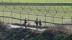 South Korean army soldiers