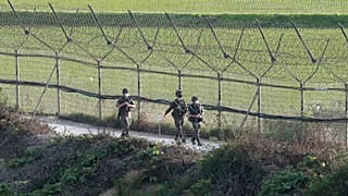 South Korean army soldiers