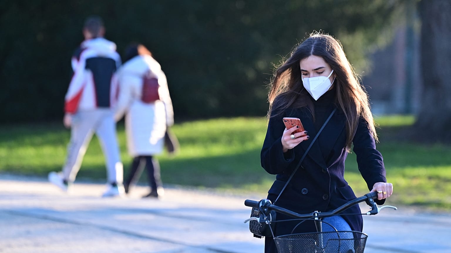 Quel avenir pour les travailleurs des plate-formes ? L'UE lance des consultations