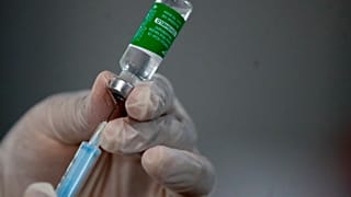 Les dirigeants de l'UE évoqueront les moyens de renforcer la production de vaccins.