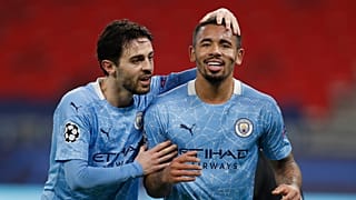 Bernardo Silva e Gabriel Jesus marcaram os golos do City na Alemanha