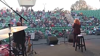 Τηρήθηκαν οι αποστάσεις στην συναυλία στο Τελ Αβίβ
