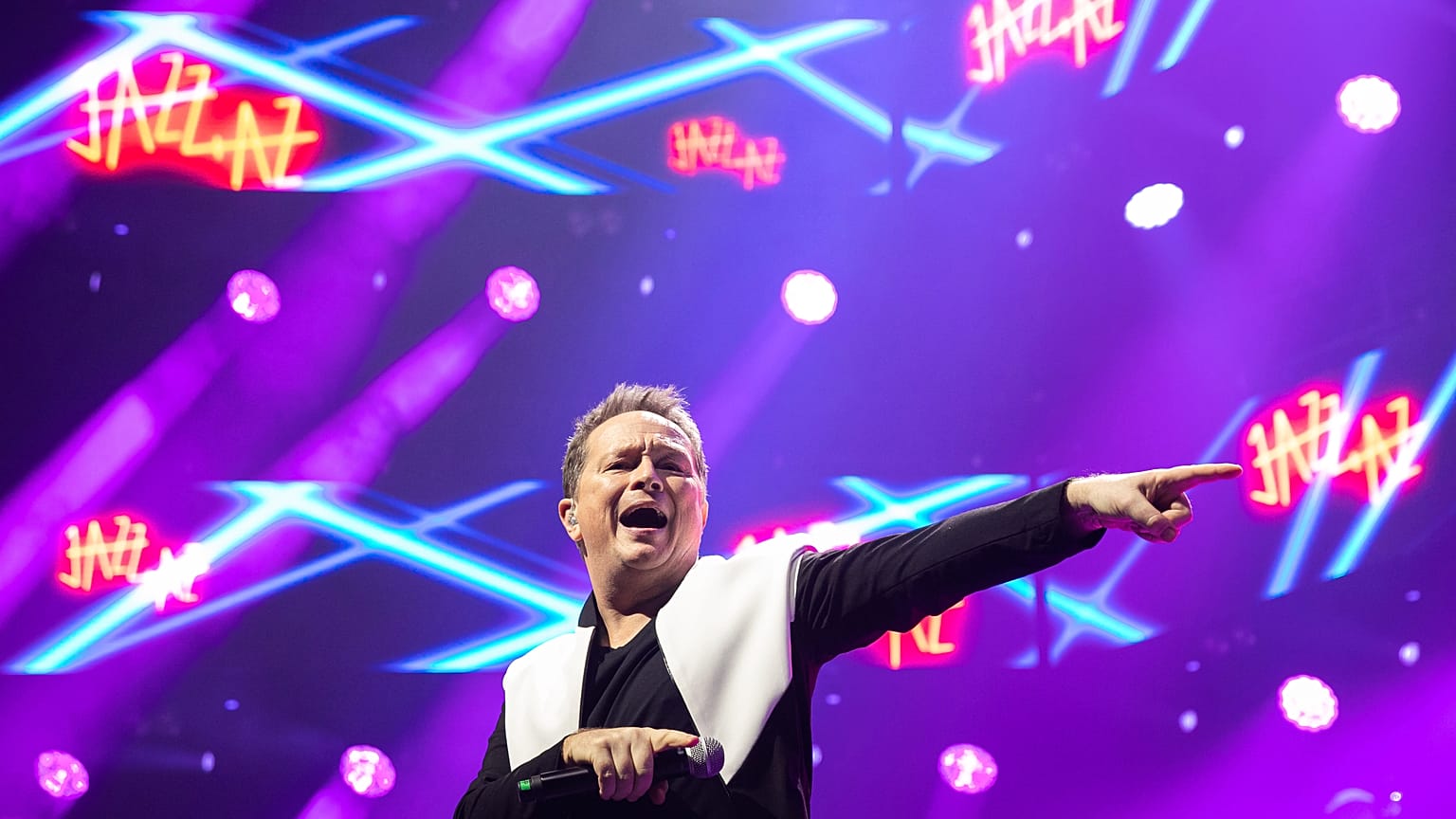 Geszti Péter a Jazz+Az együttes koncertjén a Papp László Budapest Sportarénában 2020. január 17-én.