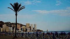 Briten buchen massenhaft in Spaniens Touristenhochburg Benidorm